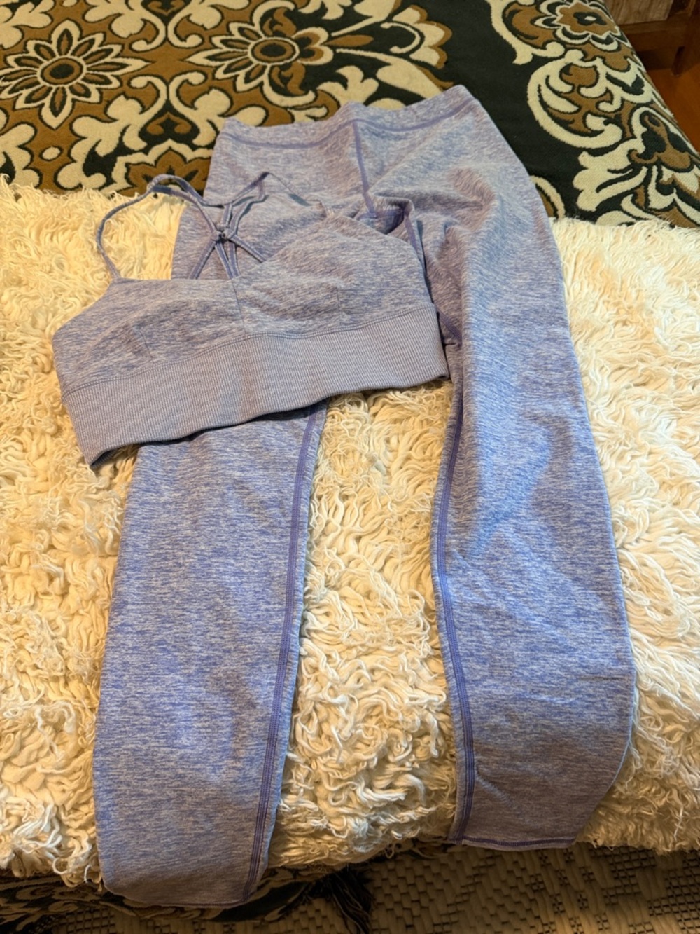 ALO Yoga Heather Lavender Sports Bra & Leggings Set